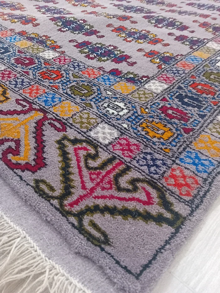 قیمت فرش ترکمن دستباف طرح قفسه گل