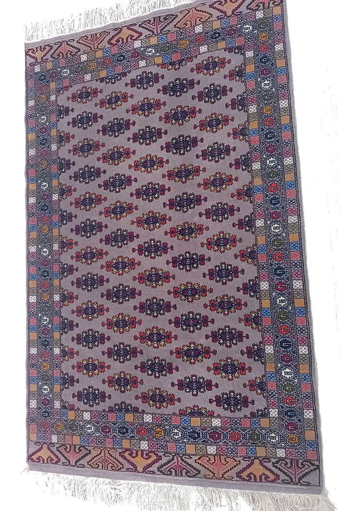 قیمت فرش ترکمن دستباف طرح قفسه گل